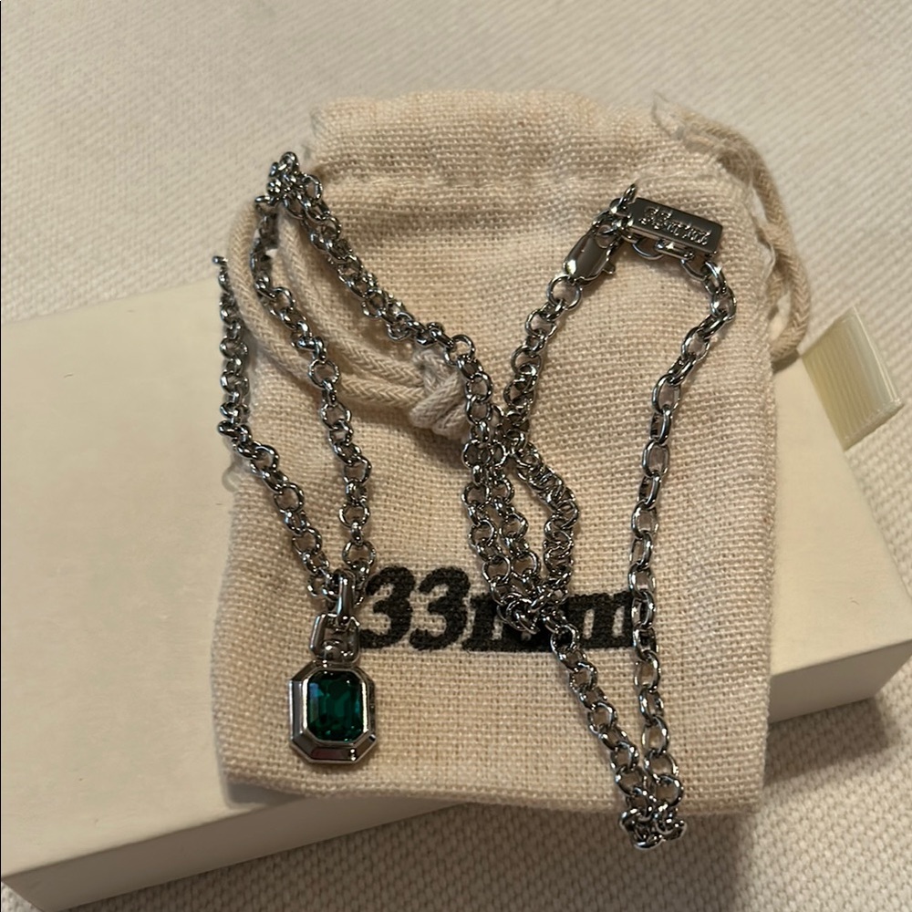 33mm Abel Necklace, Silver, NIB